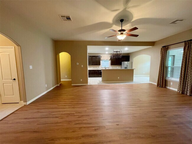 Building Photo - 2035 Borthwick Ln