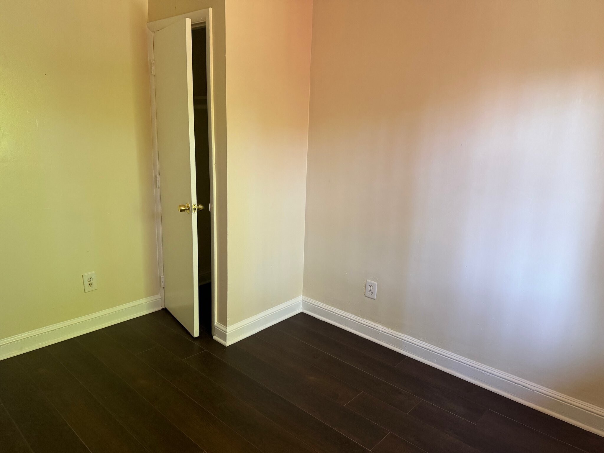 Building Photo - 63 Galveston Pl SW