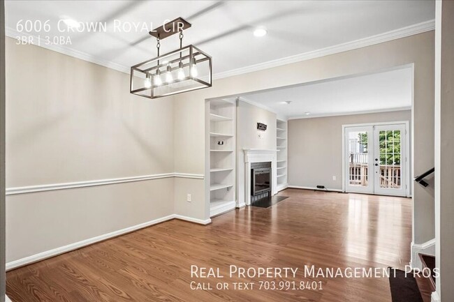 Building Photo - 6006 Crown Royal Cir