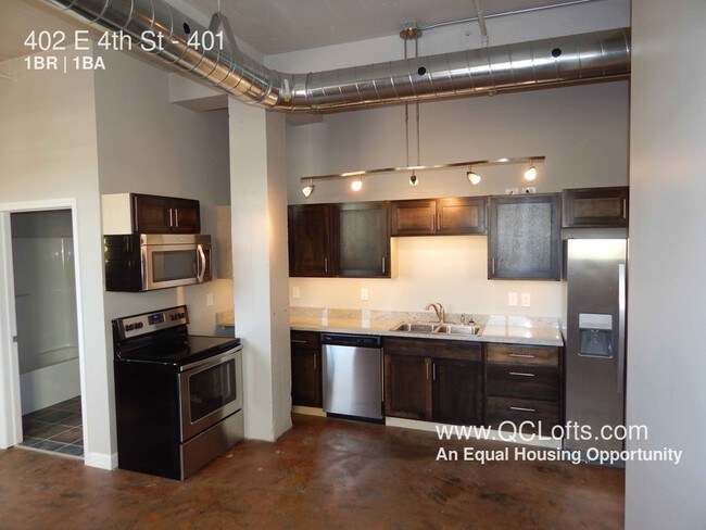 Building Photo - Halligan Coffee Company Lofts- 1 BR Riverview