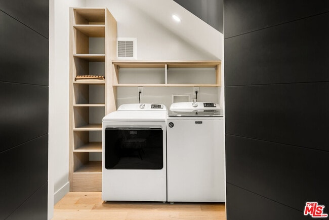 Building Photo - 4211 Ince Blvd