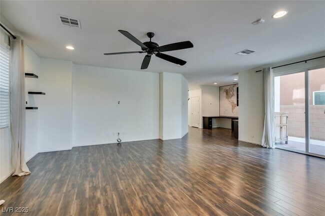 Building Photo - 8039 Kemblefield Ave
