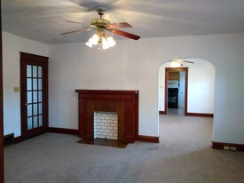 Building Photo - 3002 French St