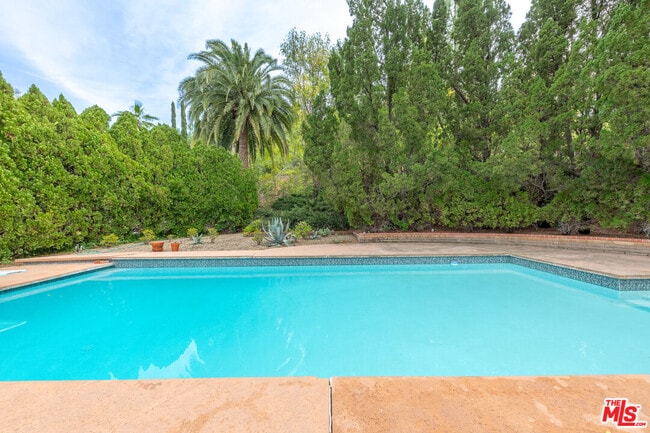 Building Photo - 20164 Santa Rita St