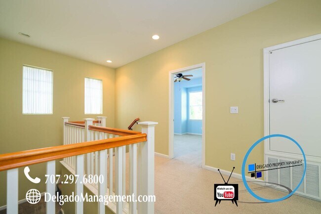 Building Photo - Mare Island! Large gorgeous home available now!