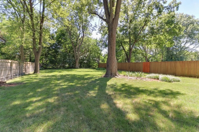 Building Photo - Get $750 off your security deposit!