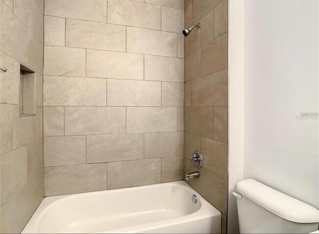 Building Photo - 17000 SW 41st Ct