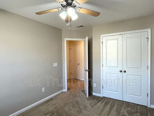 Building Photo - 3329 Conservancy Ln