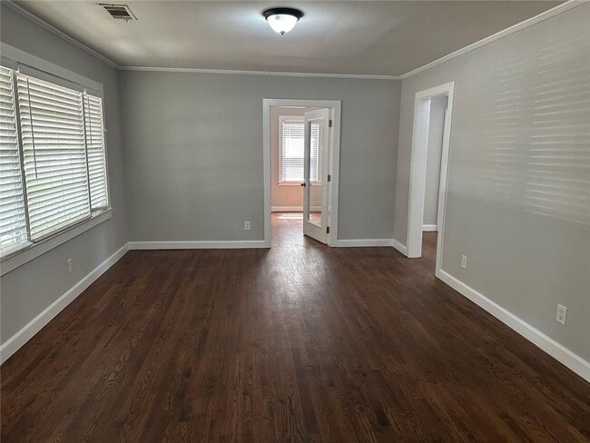 Building Photo - 2397 Sandy Plains Rd