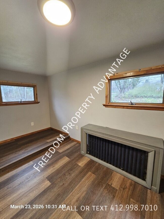 Building Photo - 1920 Idaho St