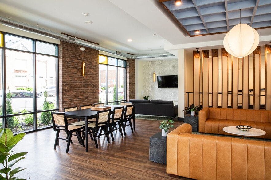 Building Photo - The Luminary