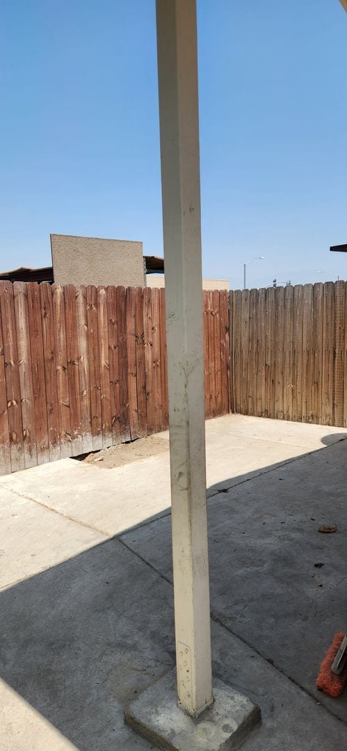 Building Photo - Bryant