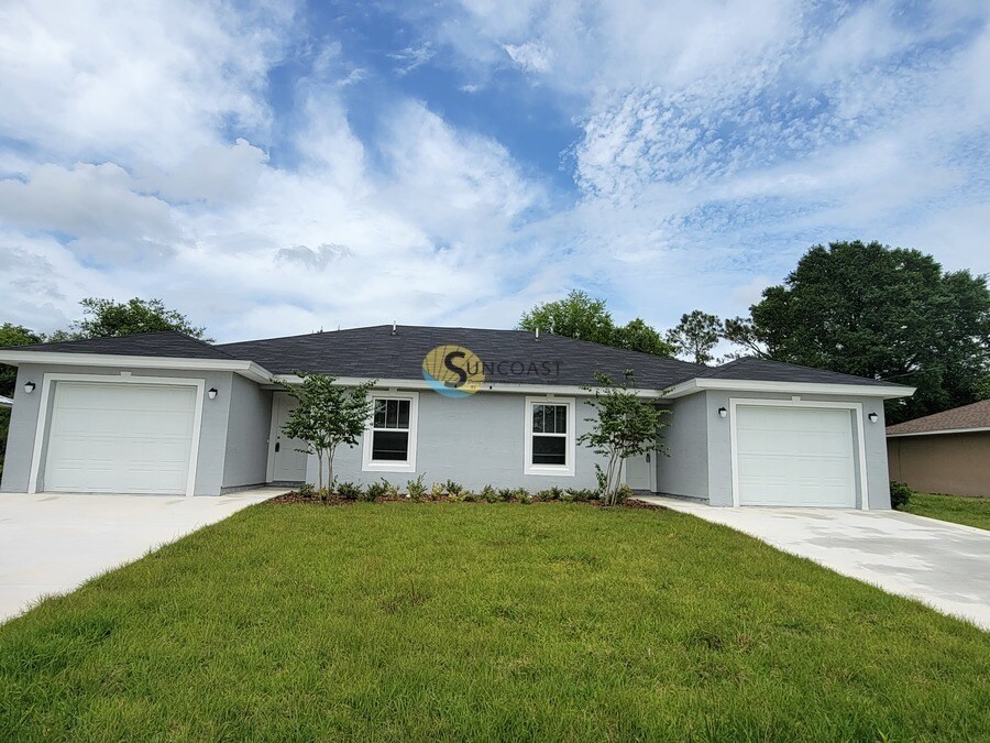 Building Photo - 31 Wood Amber Ln