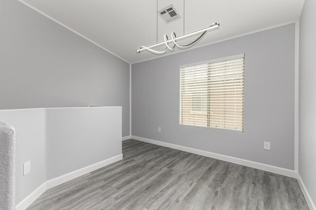 Building Photo - 1350 S Greenfield Rd