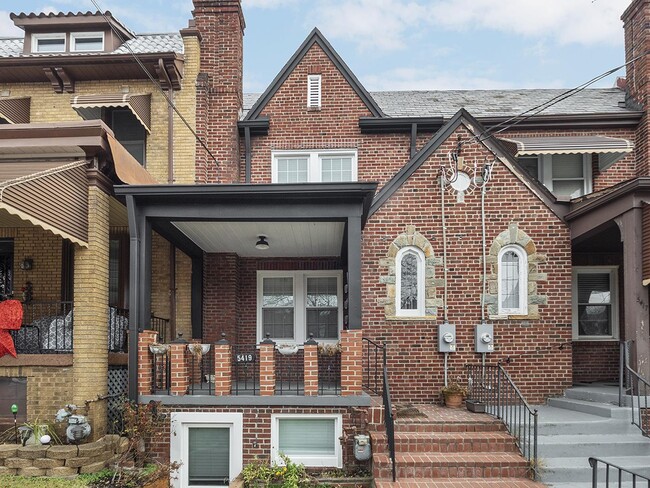 Building Photo - Brightwood Park apartment near Fort Slocum...