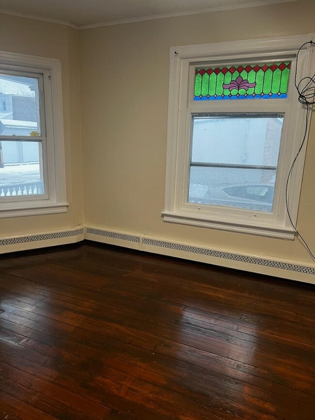 Building Photo - 629 N Jefferson St