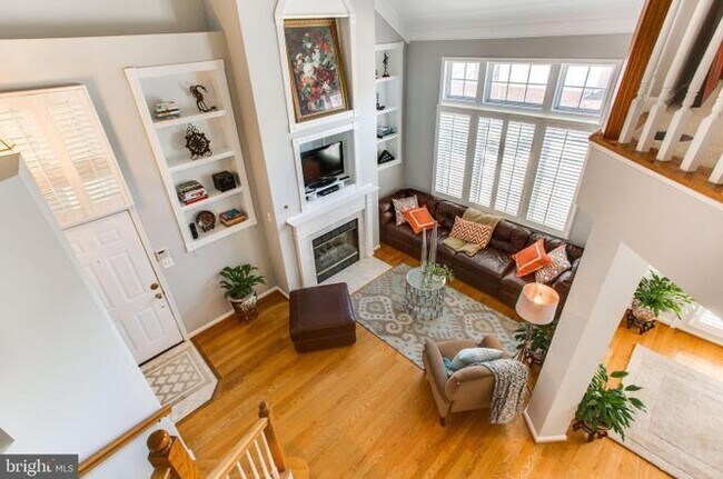 Building Photo - 7021 Haycock Rd