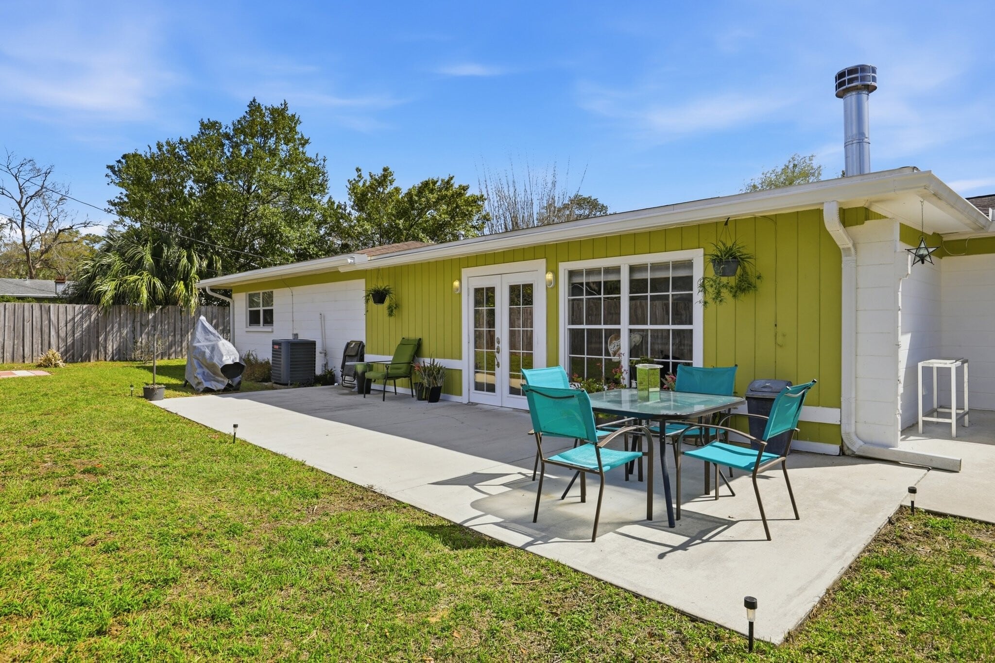Building Photo - 3310 NW 28th Ave