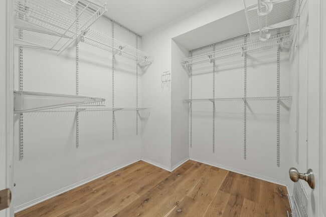 Building Photo - 1589 Turquoise Dr