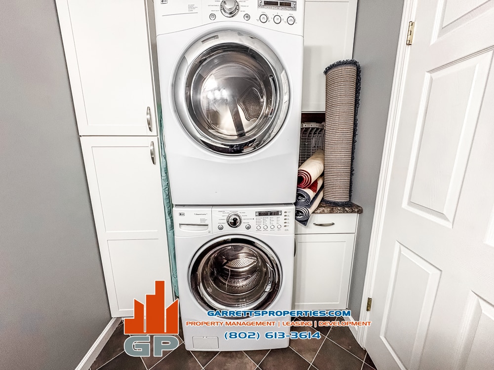 Building Photo - 183 Hildred Dr