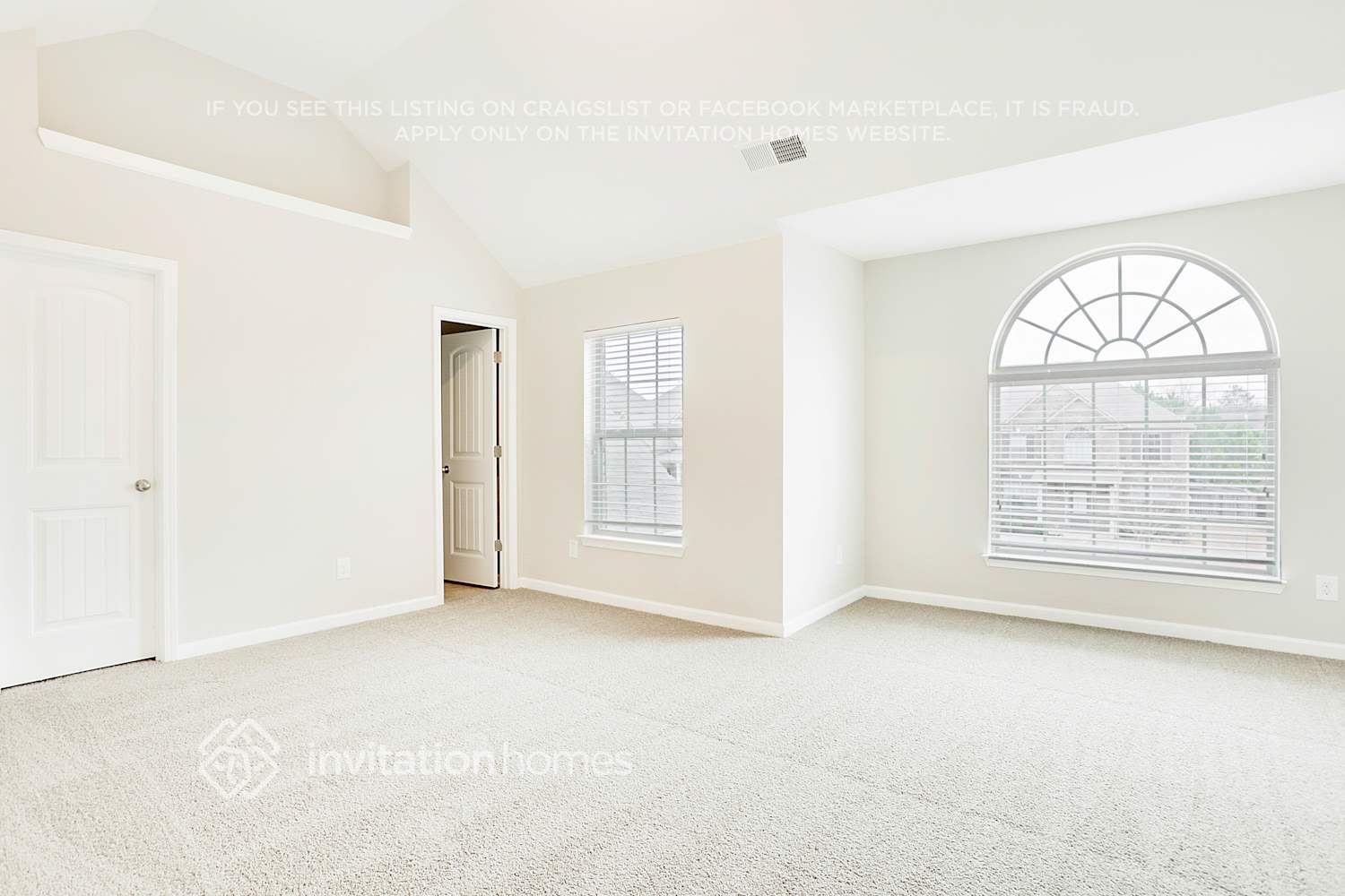 Building Photo - 170 Echols Way