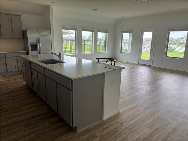 Building Photo - 2944 Cordova Hl Dr