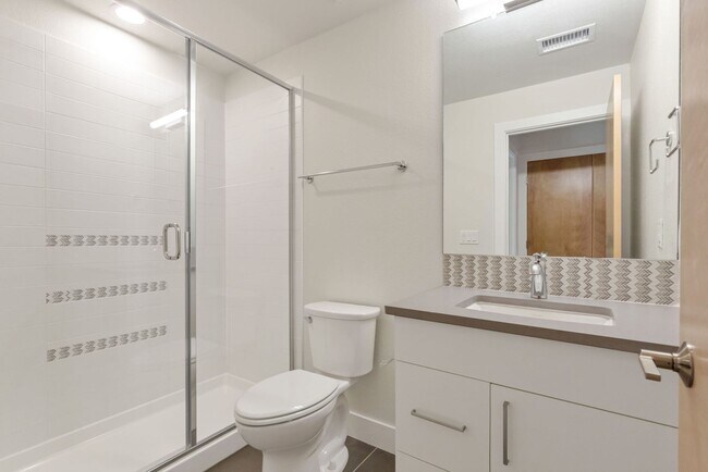 Building Photo - Modern 2BR Lafayette Home | Finished Basement, Garage & Quartz Kitchen