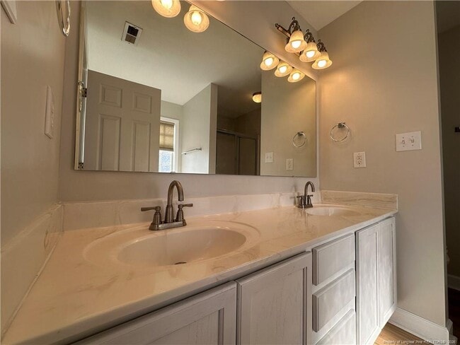 Building Photo - 1034 Canter Ln