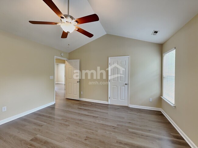 Building Photo - 8420 Astwell Ct