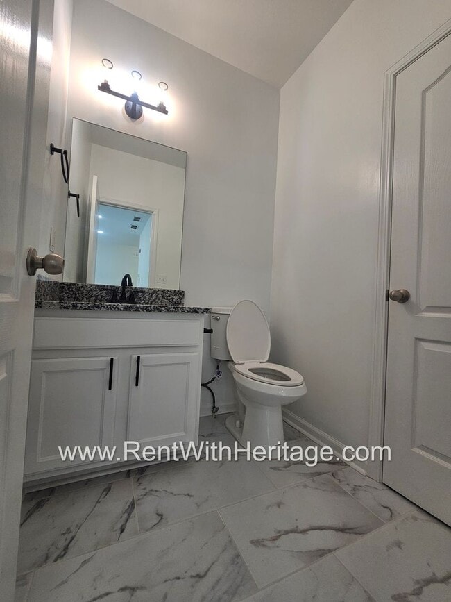 Building Photo - Awesome 3 bd/ 2ba With Everything Brand Ne...
