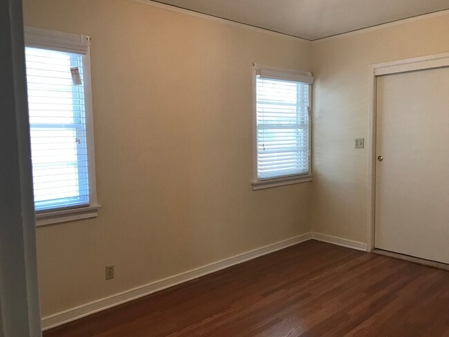 Building Photo - COMING SOON! Beautiful 4 Bedroom 2.5 Bathr...