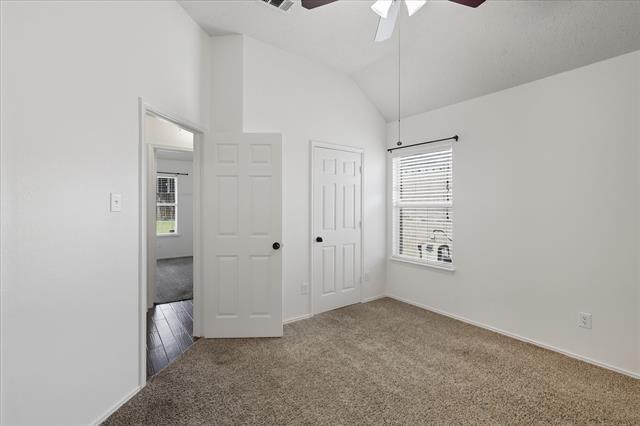 Building Photo - 7628 Waterside Pl