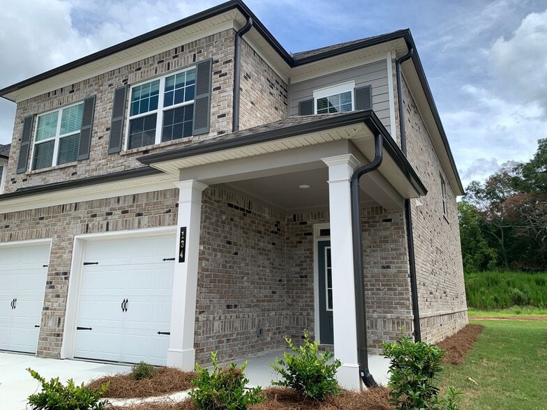 Building Photo - 134 Green Love Ln