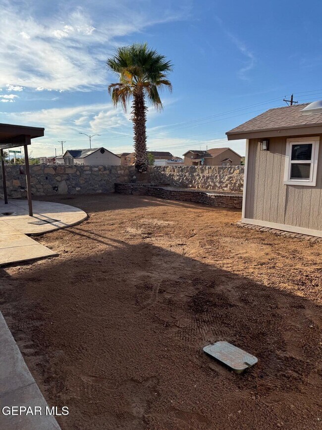 Building Photo - 14265 Craggy Rock Ave