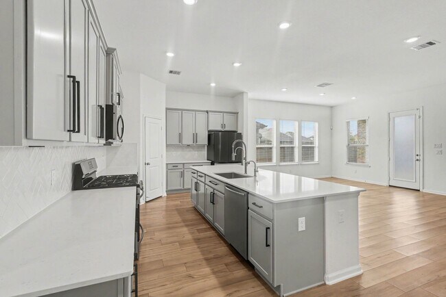Building Photo - 9407 Sea Star Ln