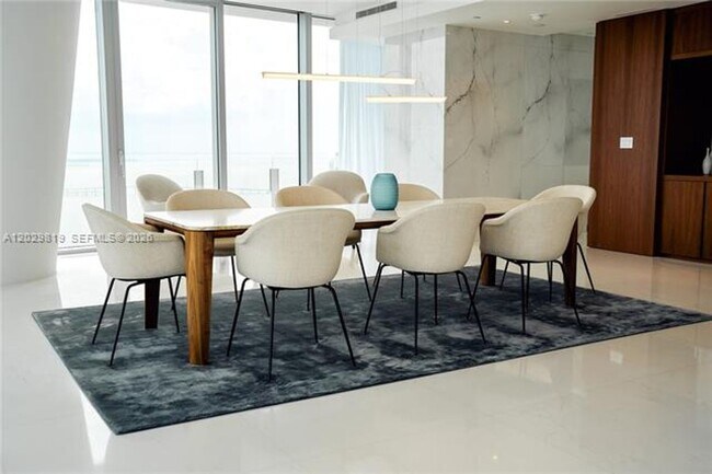 Building Photo - 5101 Biscayne Blvd