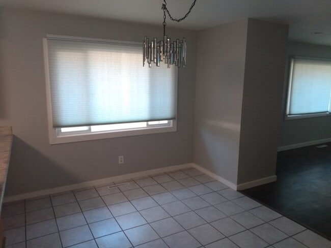 Building Photo - 1201 N 15th St