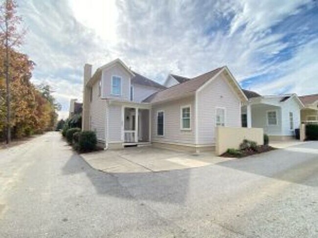 Building Photo - Live at the Saluda River Club