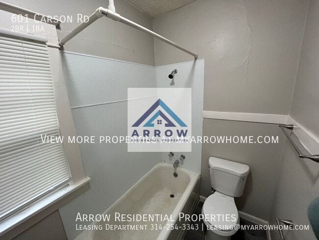 Building Photo - 601 Carson Rd