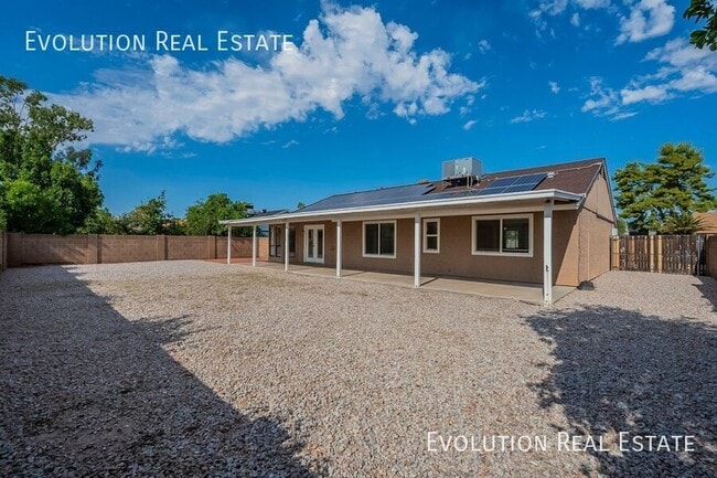 Building Photo - 6443 E Sandra Terrace