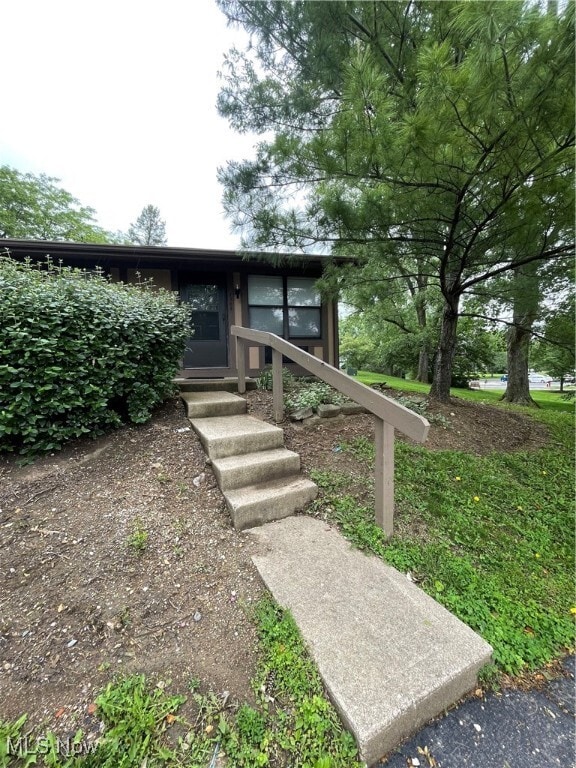 Primary Photo - 1768 Sun Apple Way