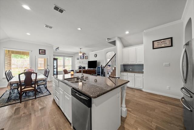 Building Photo - 2116 Moonsail Ln