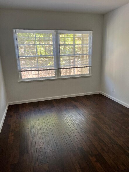 Building Photo - 3743 Olive Ave