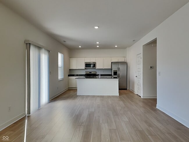 Building Photo - 11831 Moorfield Ln