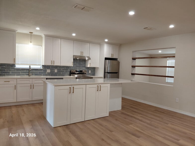 Building Photo - 4316 Ferncliff Ave