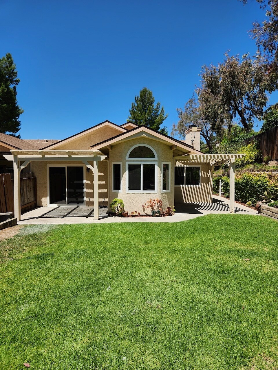 Building Photo - 6802 Chapman Pl