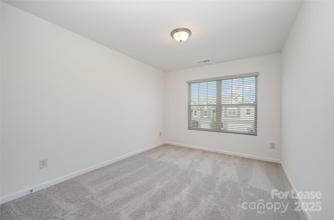 Building Photo - 3220 Lilac Grove Dr
