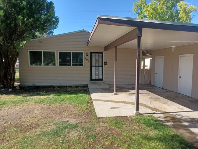 Building Photo - 934 W 1225 N