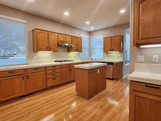 Building Photo - Home For Rent in Caughlin Ranch Reno