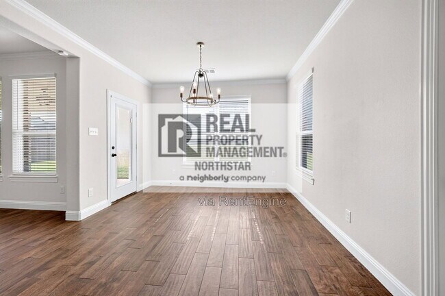 Building Photo - 4027 Quincy St